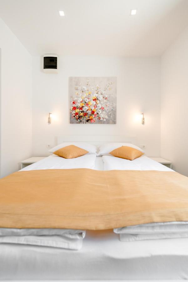 Apartments Villa Tudor 1 Hvar Town Dış mekan fotoğraf